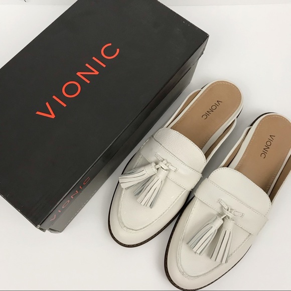 Vionic • Flaw Reagan Mules - Picture 2 of 8